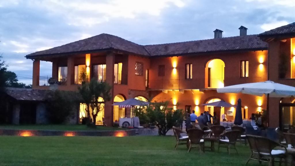 Equirelais Hotel Lomnago Exterior foto